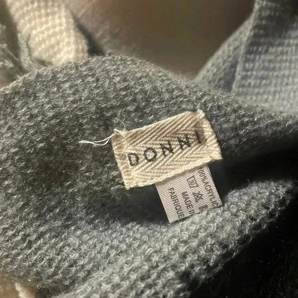 Colorblock Black Gray and Cream‎ Scarf - Picture 3 of 3